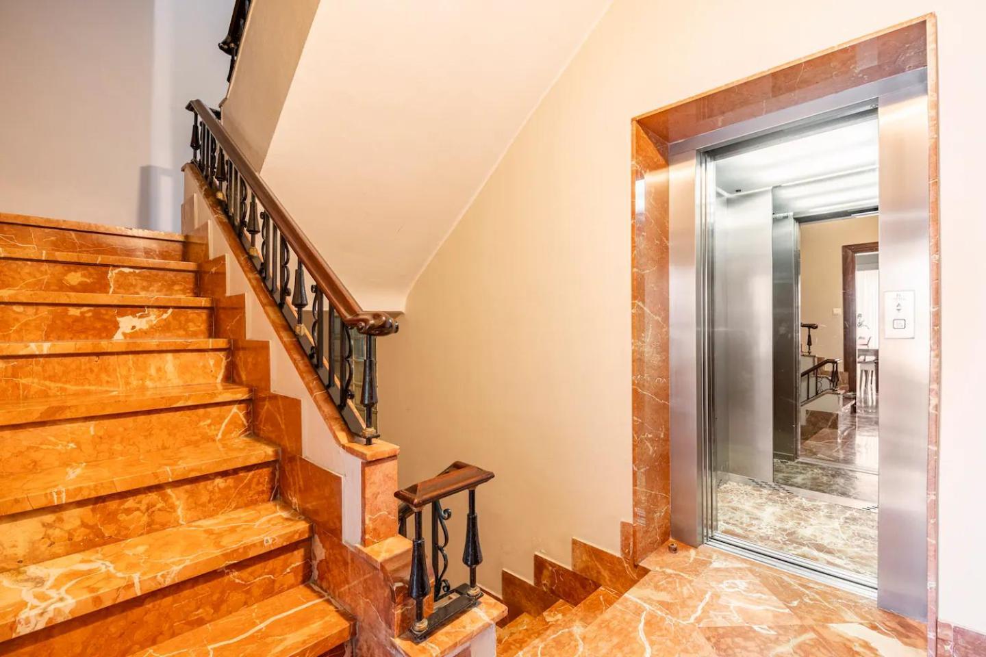 Puerta De Jerez II (Adults Only) Apartment เซบีญา ภายนอก รูปภาพ